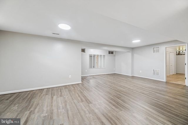 6046 PERSINGER HOUSE CT, Manassas, VA 20112