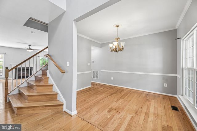 6046 PERSINGER HOUSE CT, Manassas, VA 20112