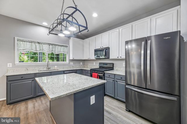 6046 PERSINGER HOUSE CT, Manassas, VA 20112
