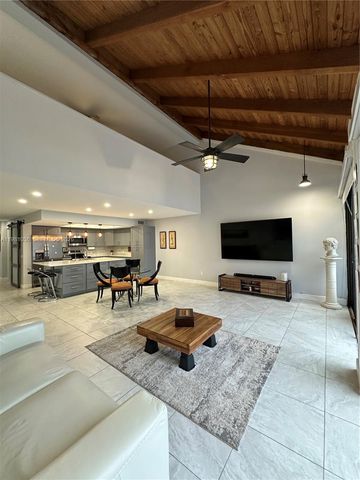 11228 NW 14th Ct, Pembroke Pines, FL 33026