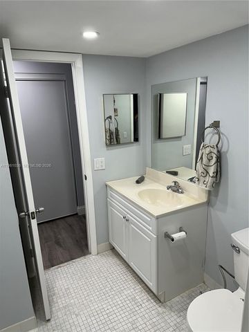 11228 NW 14th Ct, Pembroke Pines, FL 33026