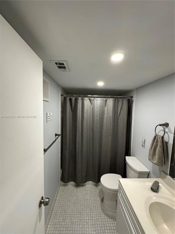 11228 NW 14th Ct, Pembroke Pines, FL 33026