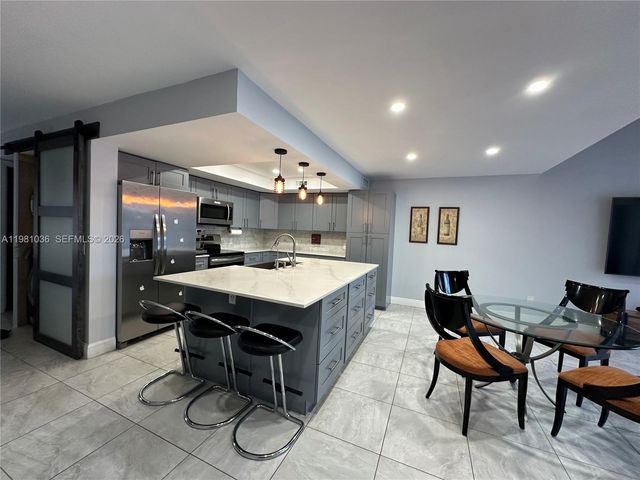 11228 NW 14th Ct, Pembroke Pines, FL 33026