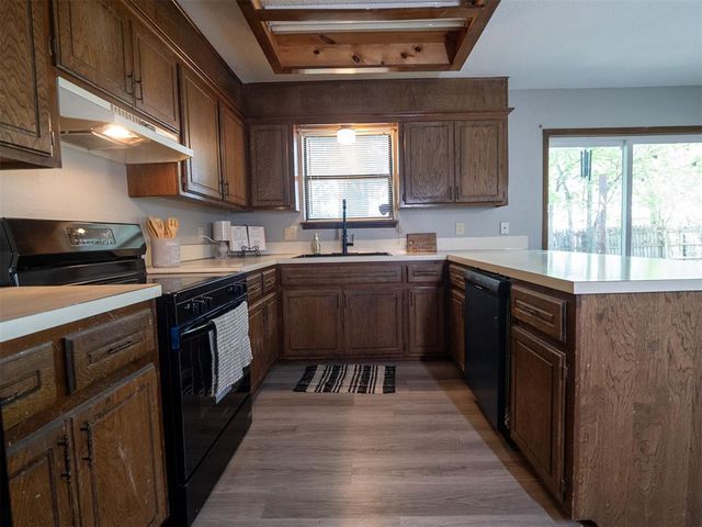 2101 Natchez Drive, Norman, OK 73071