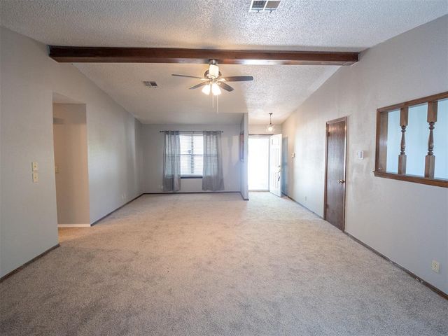 2101 Natchez Drive, Norman, OK 73071