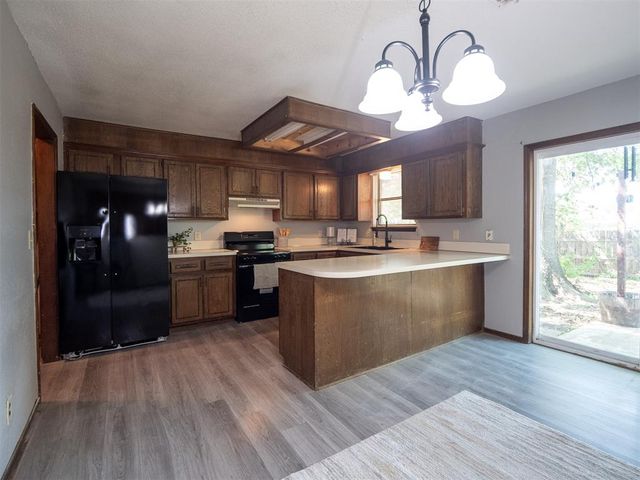 2101 Natchez Drive, Norman, OK 73071