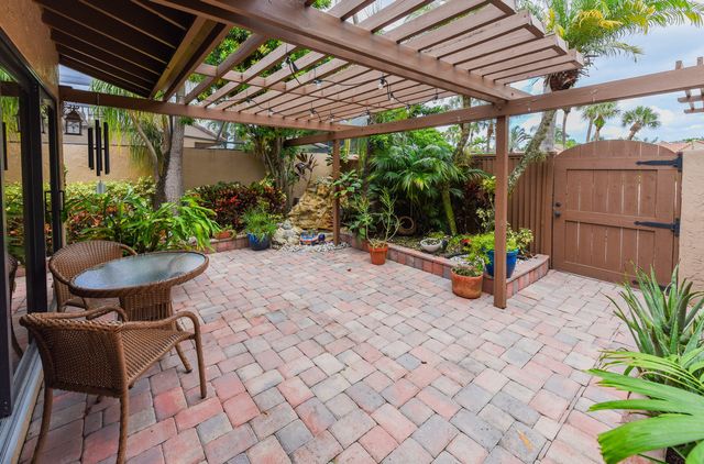 6548 Patio Lane, Boca Raton, FL 33433