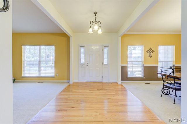 111 Matthews Drive, Wentzville, MO 63385