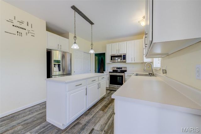 111 Matthews Drive, Wentzville, MO 63385