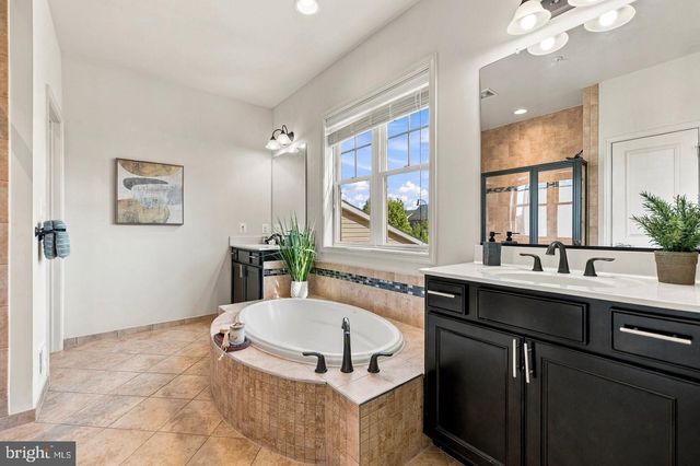 13802 TRIBUTE PKWY, Clarksburg, MD 20871