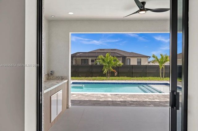 1805 NW 12th, Cape Coral, FL 33993