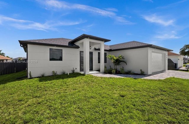 1805 NW 12th, Cape Coral, FL 33993