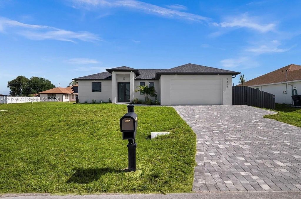 1805 NW 12th, Cape Coral, FL 33993
