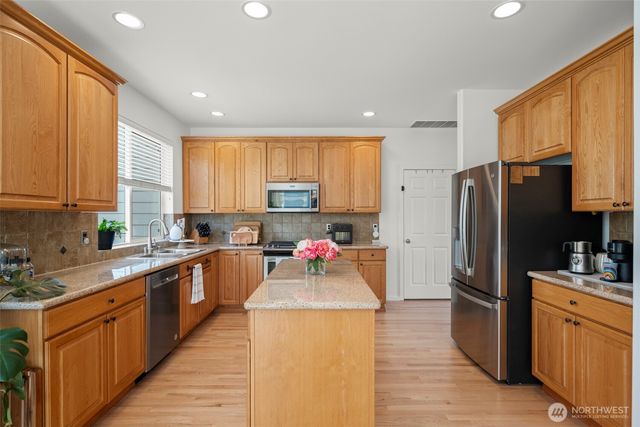 3328 124th Street SE, Everett, WA 98208