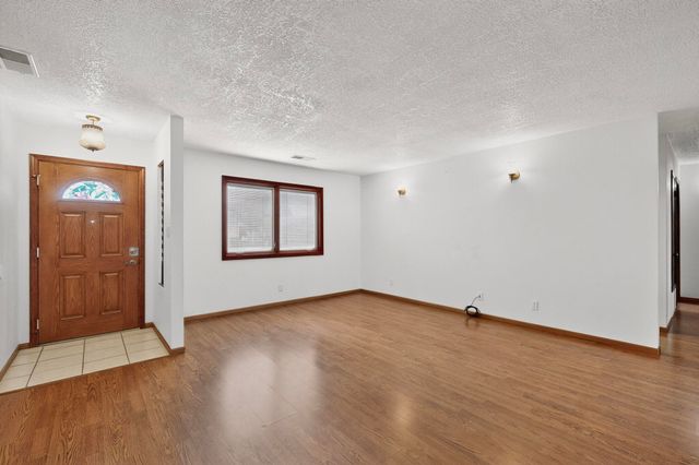 2107 Virgin Wood Road NE, Rio Rancho, NM 87124