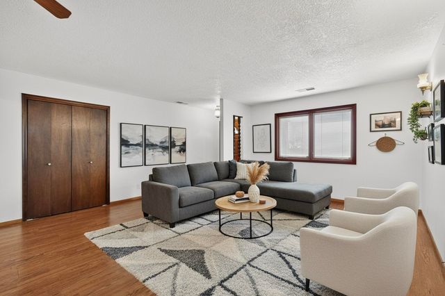 2107 Virgin Wood Road NE, Rio Rancho, NM 87124