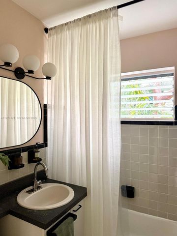 1127 Meridian Ave 8-1127, Miami Beach, FL 33139