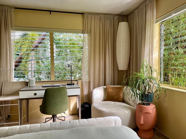 1127 Meridian Ave 8-1127, Miami Beach, FL 33139