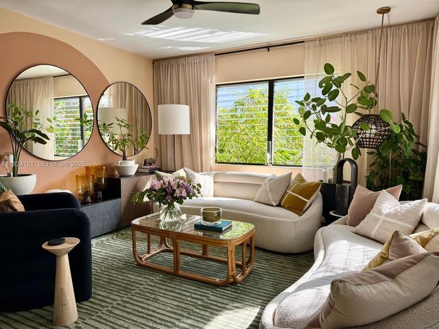 1127 Meridian Ave 8-1127, Miami Beach, FL 33139