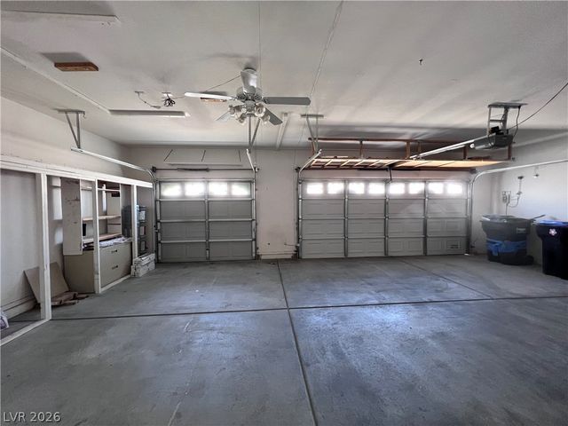 693 Kentons Run Avenue, Henderson, NV 89052