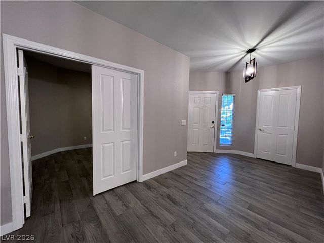 693 Kentons Run Avenue, Henderson, NV 89052