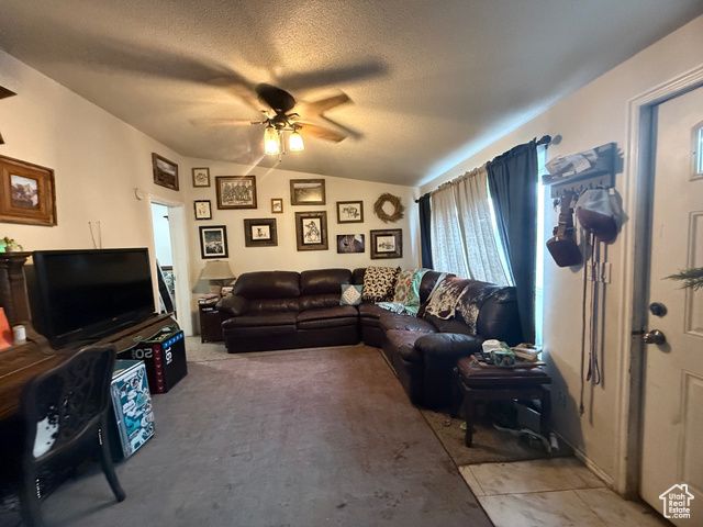 6160 HAYES AVE, Elko, NV 89801
