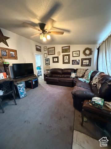 6160 HAYES AVE, Elko, NV 89801