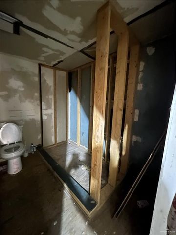 5239 Mile 13 N, Mercedes, TX 78570