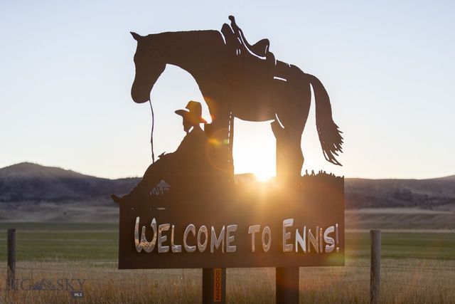 450 Loomis Way B, Ennis, MT 59729