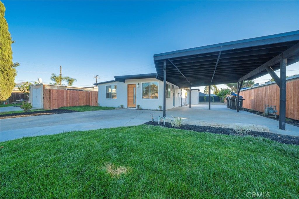 Image 5 of property listing at 10512 Leeds, Norwalk, CA 90650