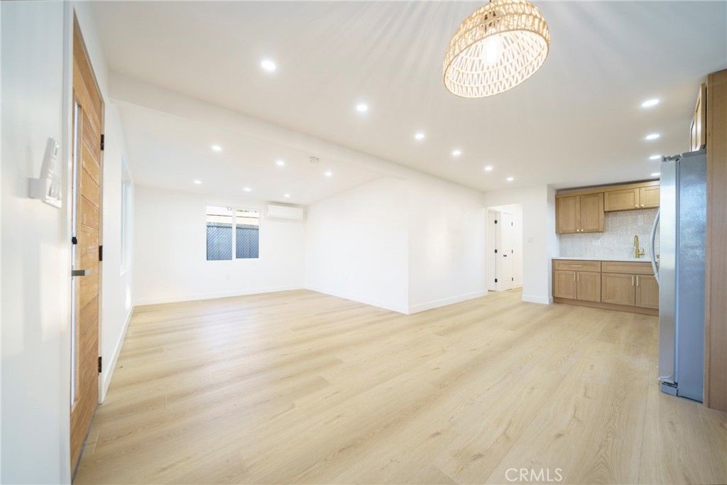 Image 6 of property listing at 10512 Leeds, Norwalk, CA 90650