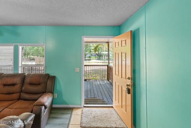 8186 COUNTY LINE Road, Melrose, FL 32666