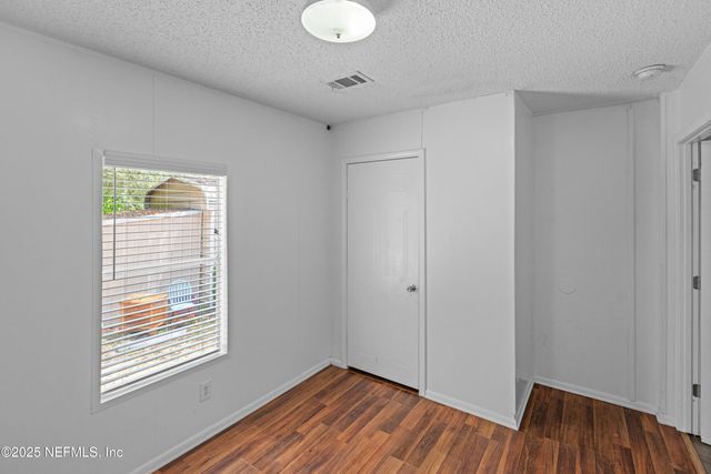 8186 COUNTY LINE Road, Melrose, FL 32666