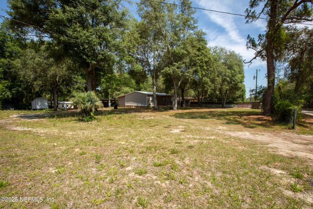 8186 COUNTY LINE Road, Melrose, FL 32666