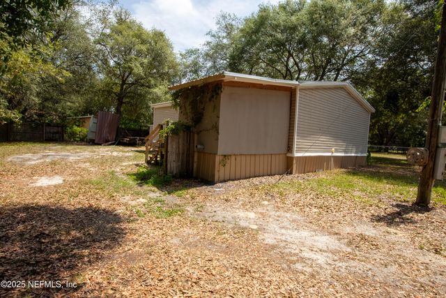 8186 COUNTY LINE Road, Melrose, FL 32666