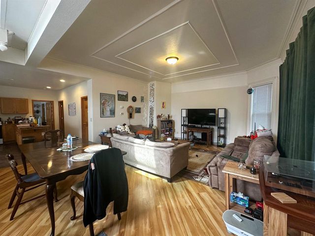 557 MT VERNON STREET, Oshkosh, WI 54901