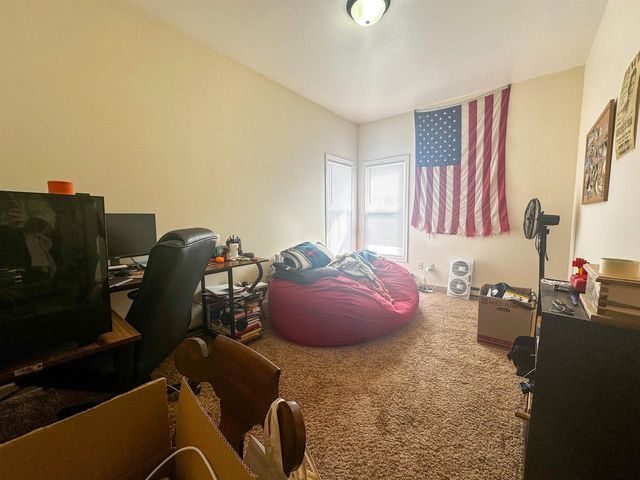 557 MT VERNON STREET, Oshkosh, WI 54901