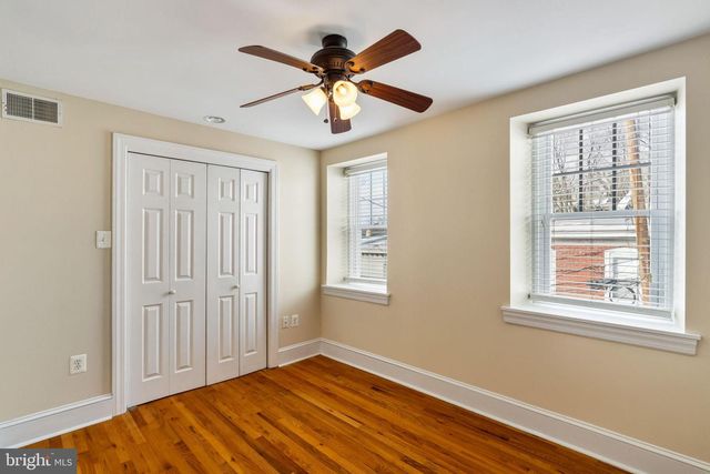 337 CARSON ST, Philadelphia, PA 19128