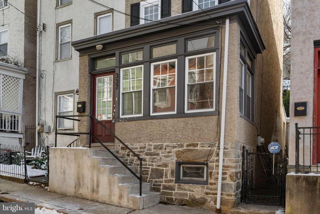 337 CARSON ST, Philadelphia, PA 19128