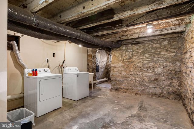 337 CARSON ST, Philadelphia, PA 19128