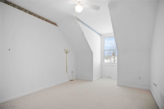 25 Golf View Lane, North Olmsted, OH 44070