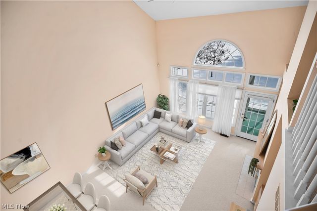 25 Golf View Lane, North Olmsted, OH 44070