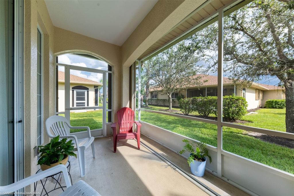 Image 5 of property listing at 24145 GREEN HERON DRIVE 24, Punta Gorda, FL 33980