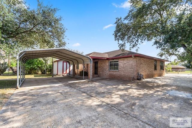 394 W San Francisco Avenue, Raymondville, TX 78580