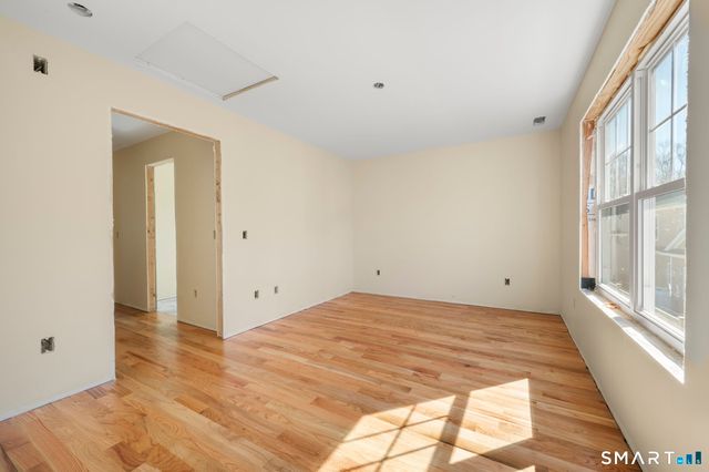 30 Ivy Hill Road 30, Waterford, CT 06385