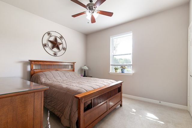 8000 Rodeo Drive, Denton, TX 76208