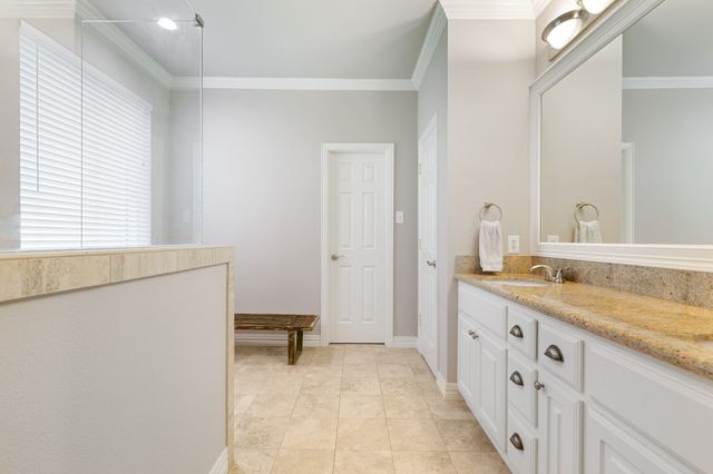 8000 Rodeo Drive, Denton, TX 76208