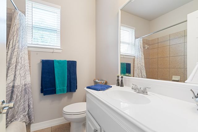 8000 Rodeo Drive, Denton, TX 76208