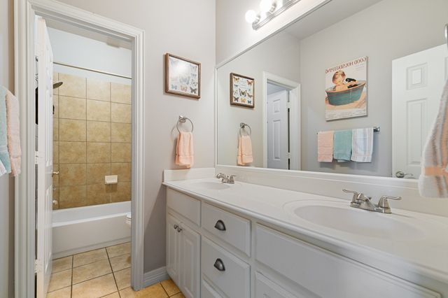 8000 Rodeo Drive, Denton, TX 76208
