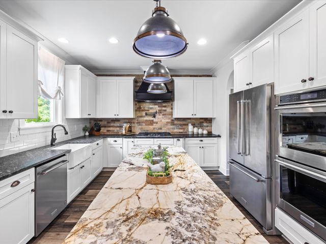3005 Langston Pl, Spring Hill, TN 37174